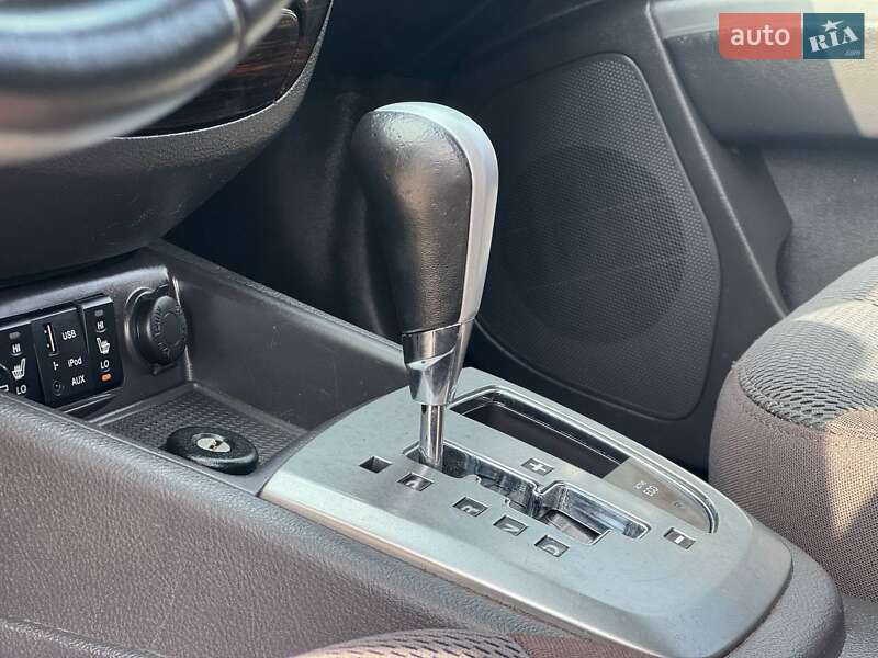 Позашляховик / Кросовер Hyundai Santa FE 2012 в Охтирці