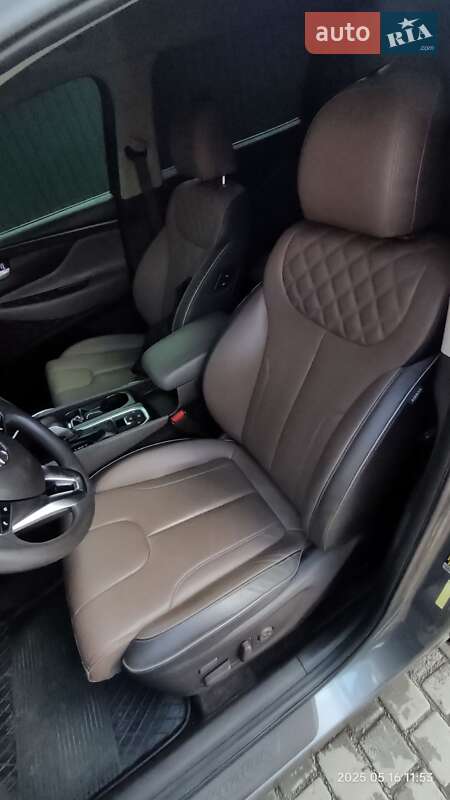 Позашляховик / Кросовер Hyundai Santa FE 2019 в Івано-Франківську