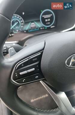 Позашляховик / Кросовер Hyundai Santa FE 2021 в 