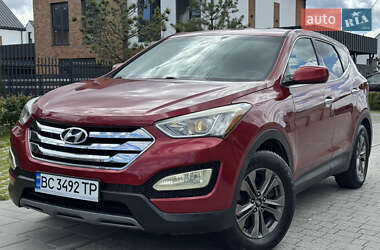 Внедорожник / Кроссовер Hyundai Santa FE 2015 в 