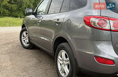 Внедорожник / Кроссовер Hyundai Santa FE 2012 в 