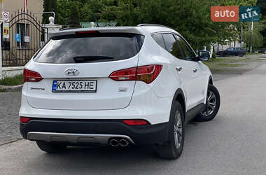 Внедорожник / Кроссовер Hyundai Santa FE 2014 в 