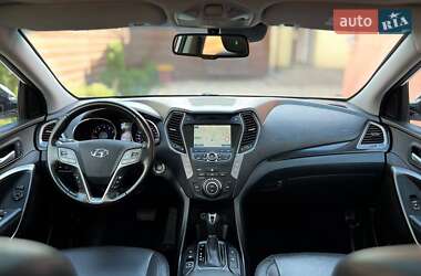 Внедорожник / Кроссовер Hyundai Santa FE 2013 в 