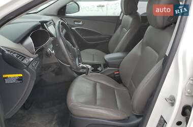 Позашляховик / Кросовер Hyundai Santa FE 2015 в 