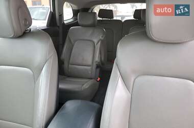 Позашляховик / Кросовер Hyundai Santa FE 2015 в 