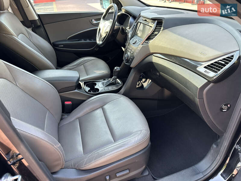Позашляховик / Кросовер Hyundai Santa FE 2014 в Рівному