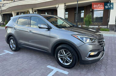 Внедорожник / Кроссовер Hyundai Santa FE 2016 в Киеве