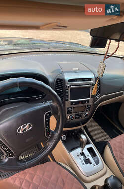 Внедорожник / Кроссовер Hyundai Santa FE 2010 в 
