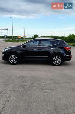 Позашляховик / Кросовер Hyundai Santa FE 2013 в 