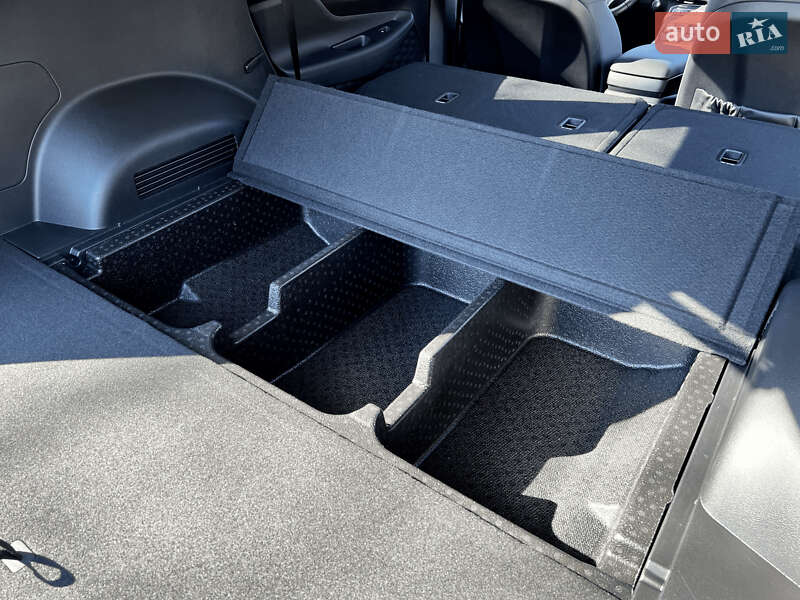 Внедорожник / Кроссовер Hyundai Santa FE 2022 в Одессе