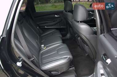 Позашляховик / Кросовер Hyundai Santa FE 2021 в 