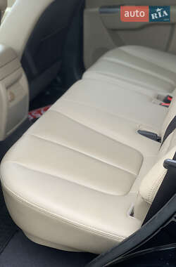 Позашляховик / Кросовер Hyundai Santa FE 2010 в 