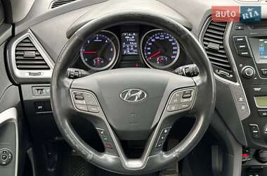 Позашляховик / Кросовер Hyundai Santa FE 2013 в 