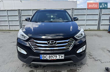 Внедорожник / Кроссовер Hyundai Santa FE 2015 в 