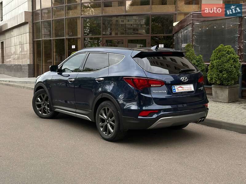 Позашляховик / Кросовер Hyundai Santa FE 2016 в Одесі