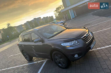 Внедорожник / Кроссовер Hyundai Santa FE 2010 в 