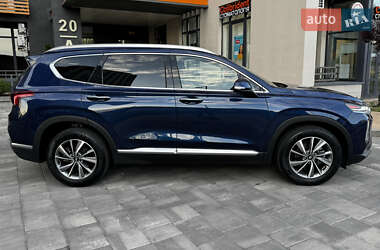 Внедорожник / Кроссовер Hyundai Santa FE 2020 в 