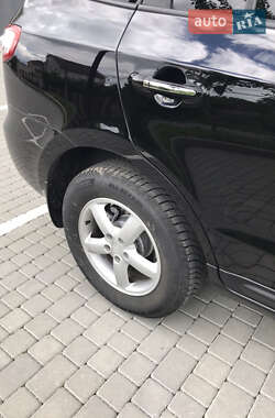 Внедорожник / Кроссовер Hyundai Santa FE 2008 в 