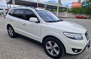 Позашляховик / Кросовер Hyundai Santa FE 2011 в 