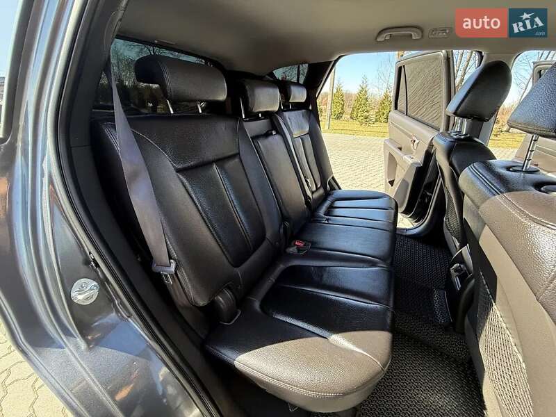 Внедорожник / Кроссовер Hyundai Santa FE 2011 в Верховине