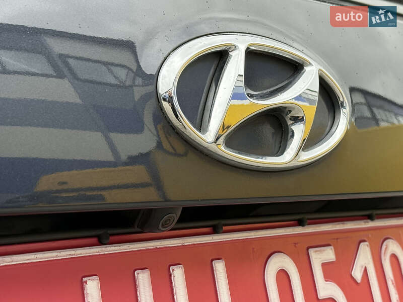 Позашляховик / Кросовер Hyundai Santa FE 2014 в Рівному