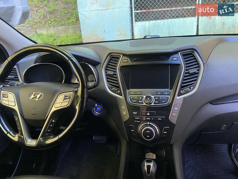 Позашляховик / Кросовер Hyundai Santa FE 2012 в Тернополі