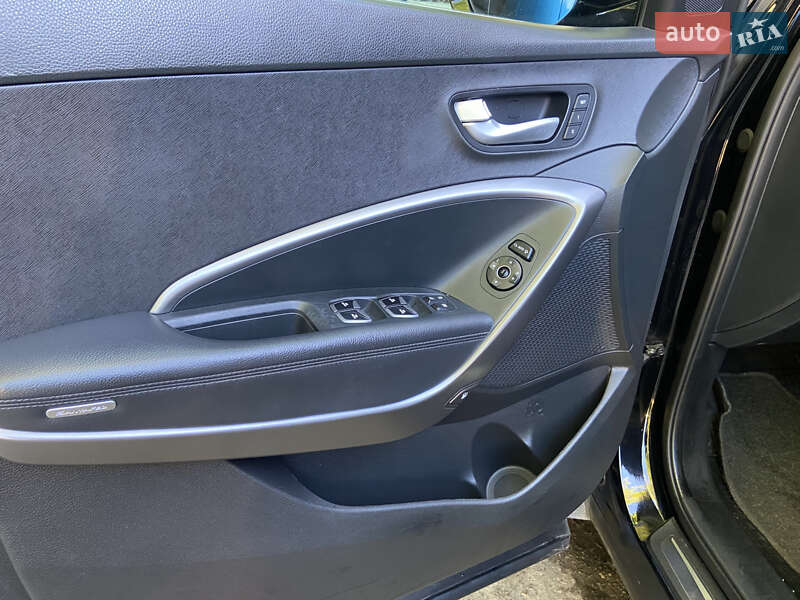 Позашляховик / Кросовер Hyundai Santa FE 2012 в Тернополі