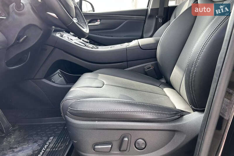 Позашляховик / Кросовер Hyundai Santa FE 2023 в Львові