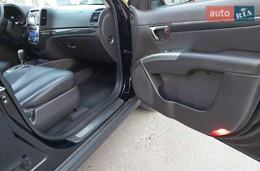 Позашляховик / Кросовер Hyundai Santa FE 2011 в 