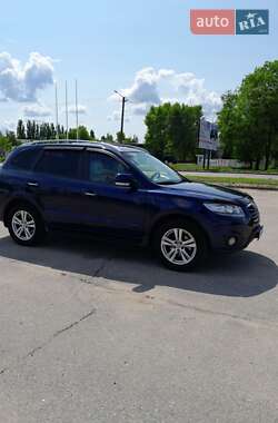 Позашляховик / Кросовер Hyundai Santa FE 2011 в 