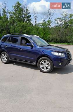 Позашляховик / Кросовер Hyundai Santa FE 2011 в 