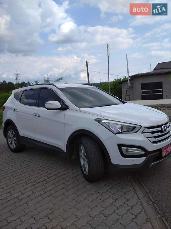 Позашляховик / Кросовер Hyundai Santa FE 2014 в Могилів-Подільському