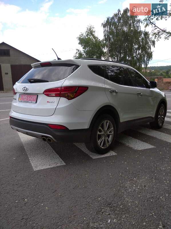 Позашляховик / Кросовер Hyundai Santa FE 2014 в Могилів-Подільському