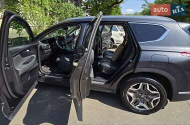 Внедорожник / Кроссовер Hyundai Santa FE 2020 в 