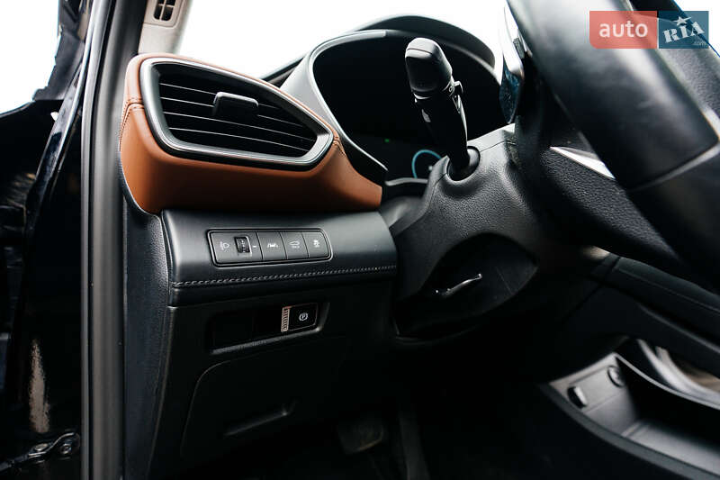 Позашляховик / Кросовер Hyundai Santa FE 2020 в Вінниці