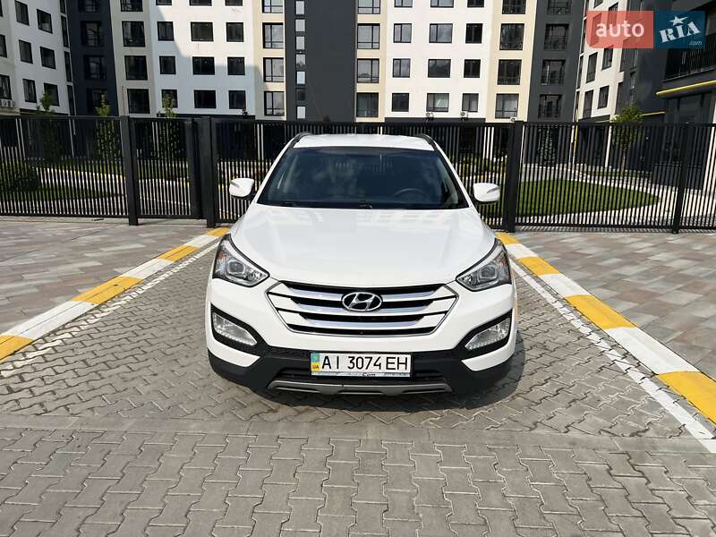 Позашляховик / Кросовер Hyundai Santa FE 2013 в Бучі