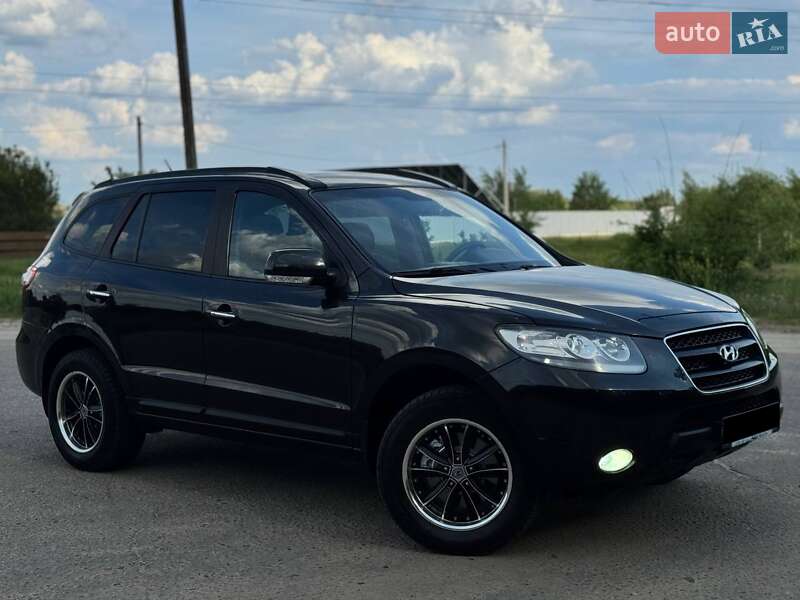 Позашляховик / Кросовер Hyundai Santa FE 2010 в 