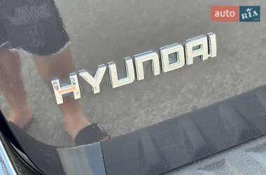Позашляховик / Кросовер Hyundai Santa FE 2010 в 