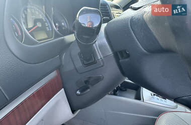 Внедорожник / Кроссовер Hyundai Santa FE 2007 в 