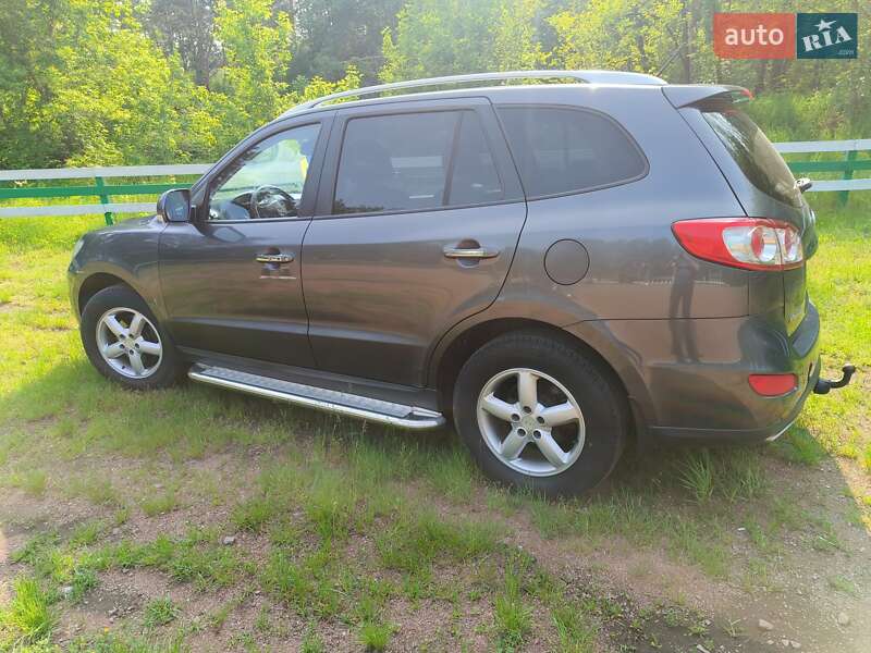 Внедорожник / Кроссовер Hyundai Santa FE 2010 в 