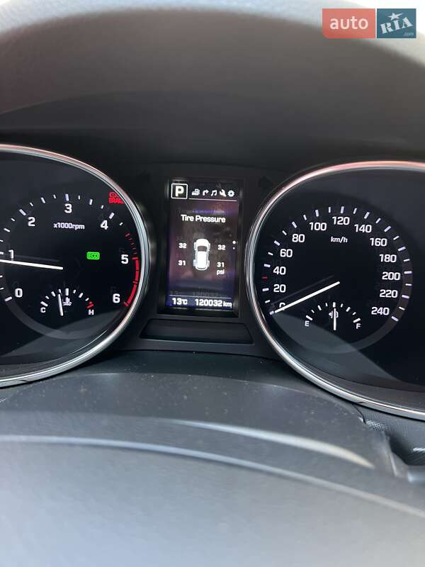 Позашляховик / Кросовер Hyundai Santa FE 2016 в Одесі