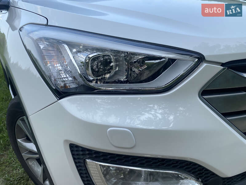 Внедорожник / Кроссовер Hyundai Santa FE 2014 в Ровно