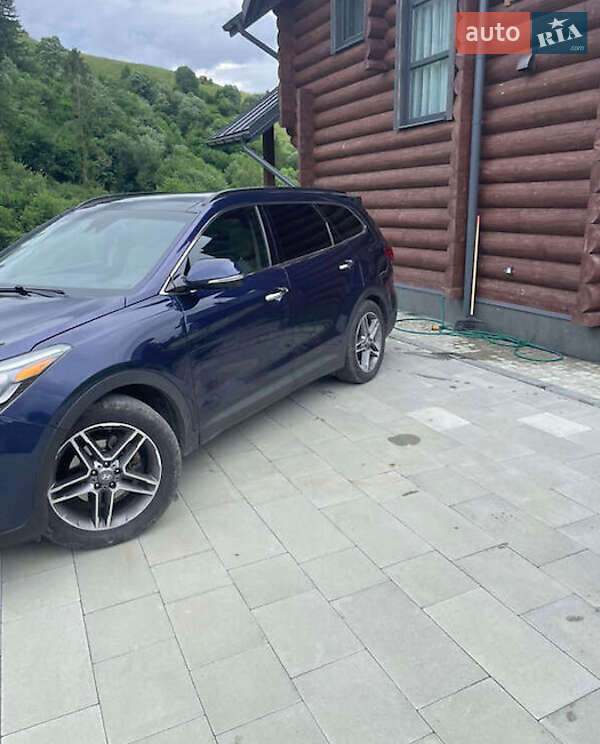 Позашляховик / Кросовер Hyundai Santa FE 2016 в Львові