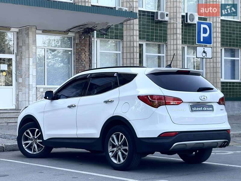 Позашляховик / Кросовер Hyundai Santa FE 2013 в Миколаєві