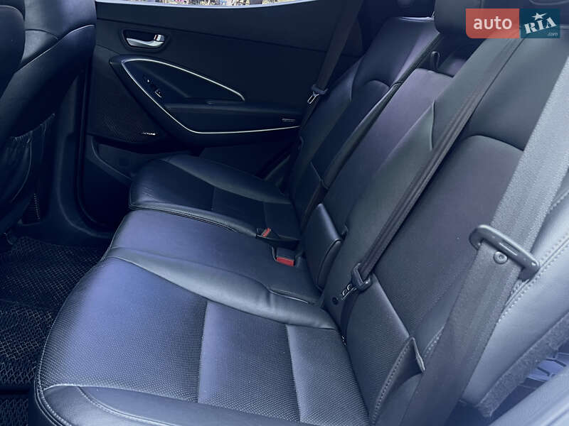 Позашляховик / Кросовер Hyundai Santa FE 2013 в Миколаєві