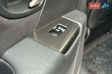 Внедорожник / Кроссовер Hyundai Santa FE 2010 в 