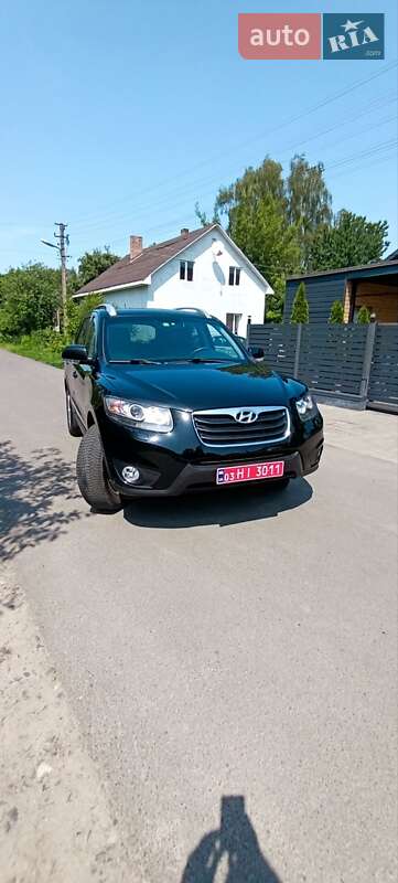 Позашляховик / Кросовер Hyundai Santa FE 2011 в Луцьку