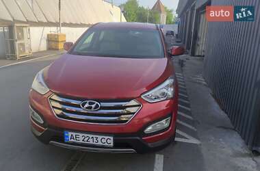 Внедорожник / Кроссовер Hyundai Santa FE 2015 в Днепре