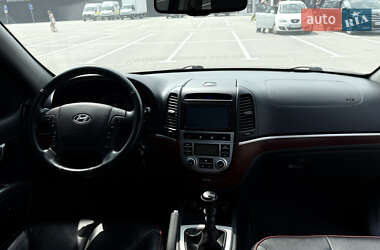 Внедорожник / Кроссовер Hyundai Santa FE 2008 в 