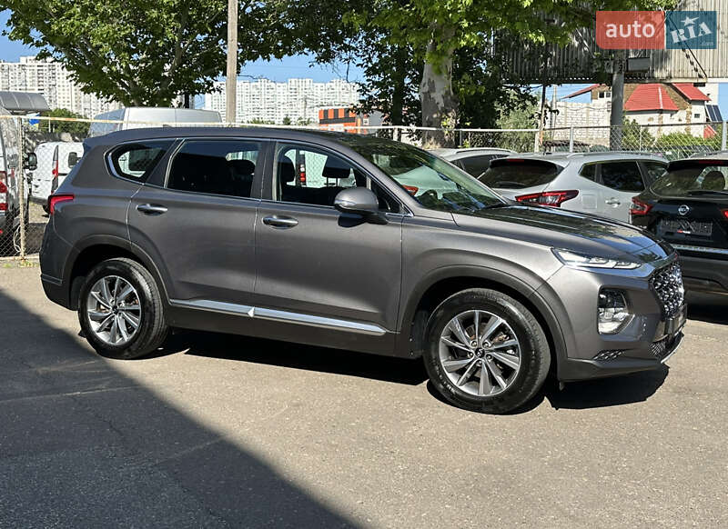 Позашляховик / Кросовер Hyundai Santa FE 2019 в Одесі